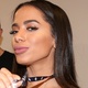 Anitta vira caixa de loja por um dia para divulgar linha de roupa - Deividi  Correa / AgNews