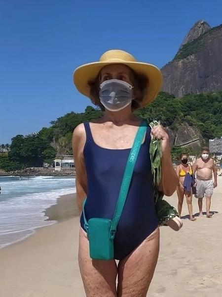 Betty Faria curtiu dia de praia - Reprodução/Instagram