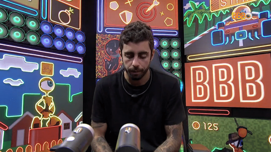 BBB 22: Pedro Scooby lamenta não poder estar junto com o filho no aniversário da criança - Reprodução/Globoplay