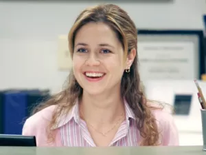 Atriz de 'The Office' revela diagnóstico e cura de câncer: 'Estou ótima'