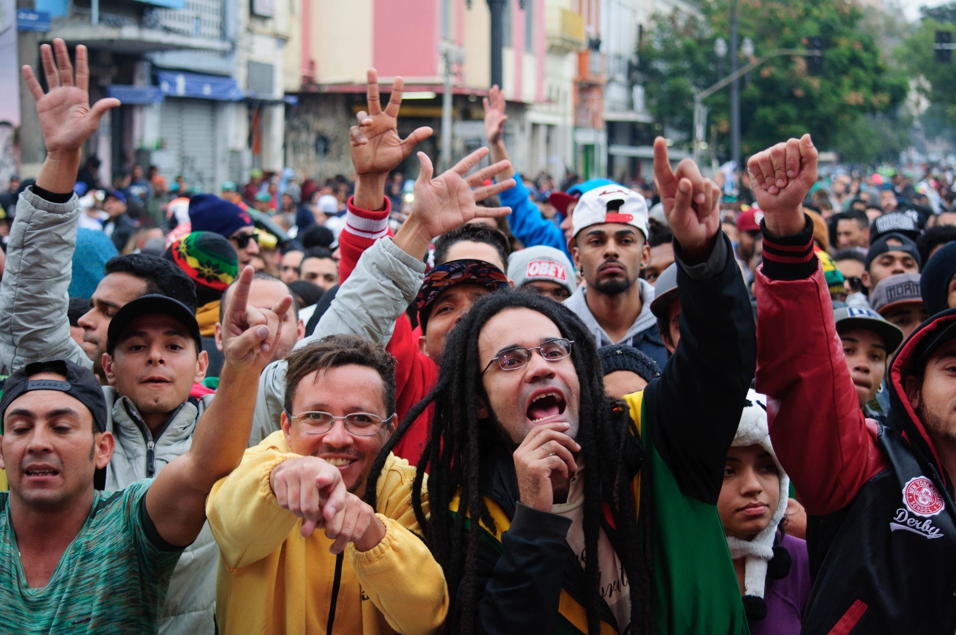 21.jun.2015 - Público durante a apresentação do cantor Edson Gomes no Palco Júlio Prestes, na Virada Cultural de São Paulo - Peter Leone/Futura Press/Estadão Conteúdo