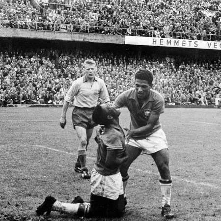 A Copa-1958 foi a primeira da dupla Pelé e Garrincha na seleção