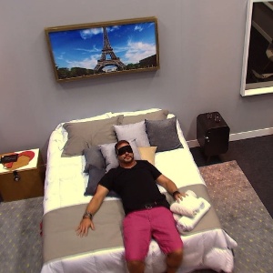 Conrado fica trancado em quarto em prova da reta final do "Power Couple" - Divulgação/Record - Divulgação/Record