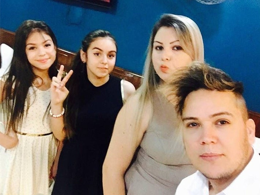 Mãe de MC Melody desabafa nas redes sociais e acusa marido de