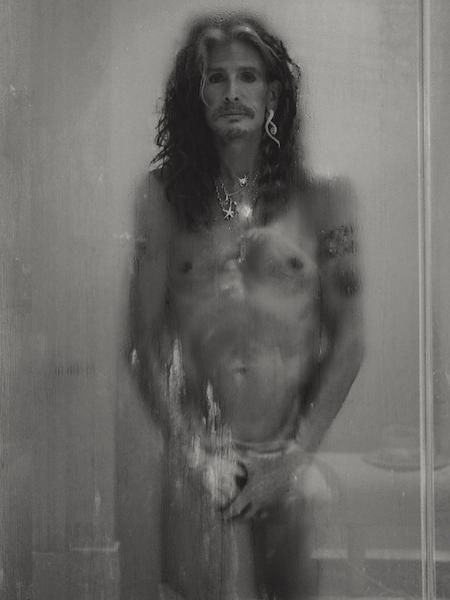 Steven Tyler posa nu para o fotógrafo Brian Bowen Smith - REPRODUÇÃO/INSTAGRAM