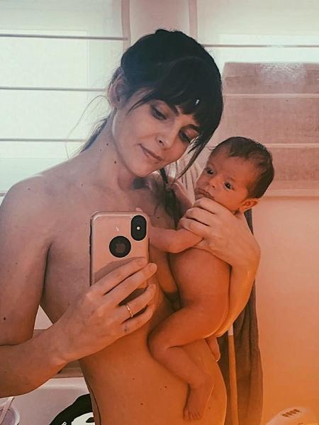 Titi Müller no banho com Benjamin - Reprodução/Instagram