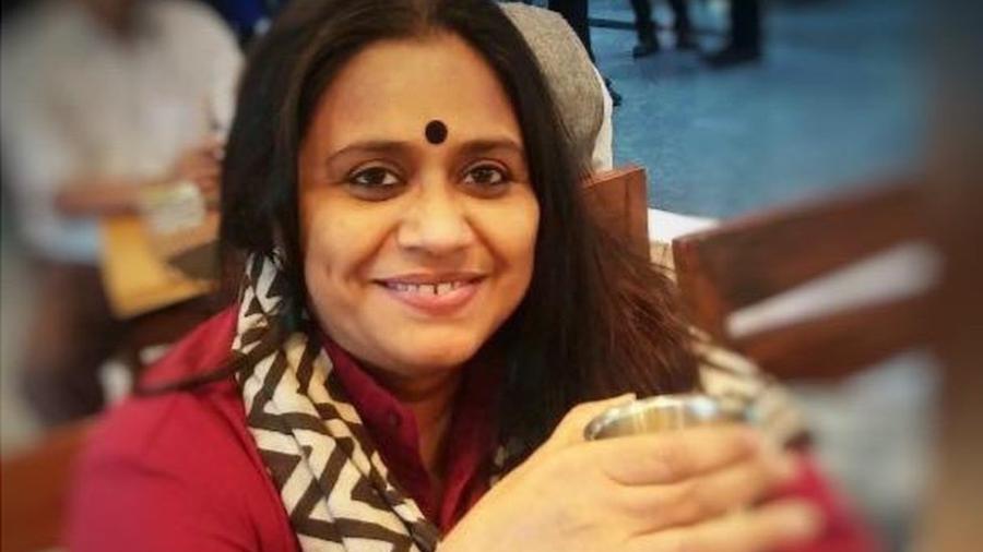 Subarna Ghosh é autora da petição para que o primeiro-ministro encoraje os homens a fazerem sua parte na divisão igualitária do trabalho doméstico - BBC