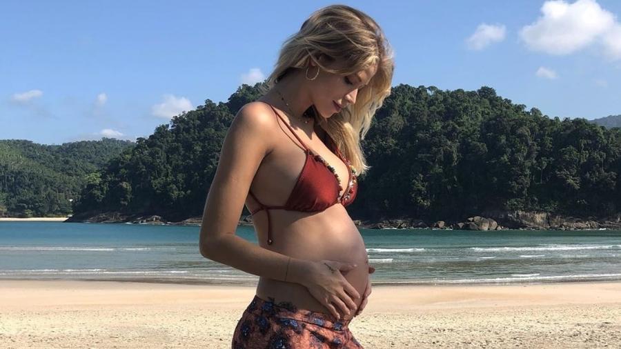 Carol Dias está grávida de 8 meses - Reprodução/Instagram