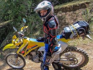 Motociclista Fernanda e a Suzuki DR400 - Acervo Pessoal - Acervo Pessoal