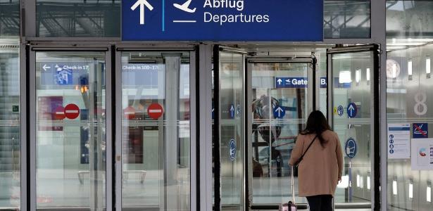 Deutschland heuert Ausländer an, um das Chaos an den Flughäfen zu beenden
