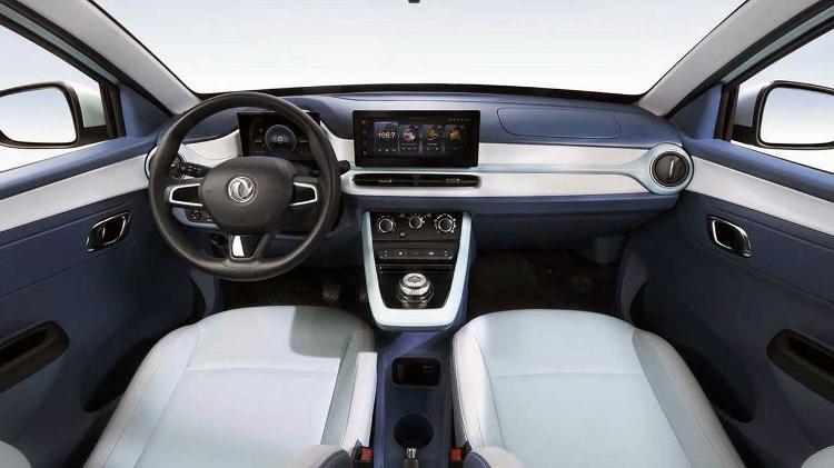 O interior é mais sofisticado que o do Kwid O interior é mais sofisticado que o do Kwid