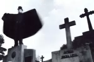 José Mojica Marins como Zé do Caixão - Acervo José Mojica Marins