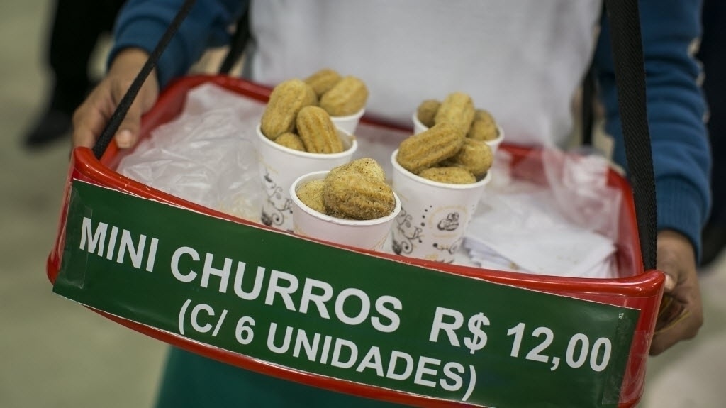 23.jun.2016 - Seis Minichurros vendidos a R$ 12 - Bruno Santos /UOL