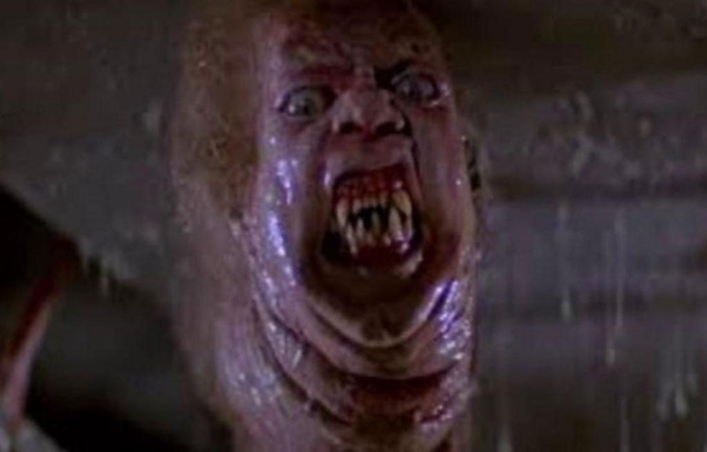 Cena de "O Enigma de Outro Mundo" (1982) - Divulgação