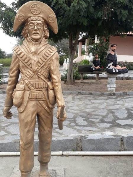 A estátua que a fundação pretende instalar em Serra Talhada  - Museu do Cangaço de Serra Talhada
