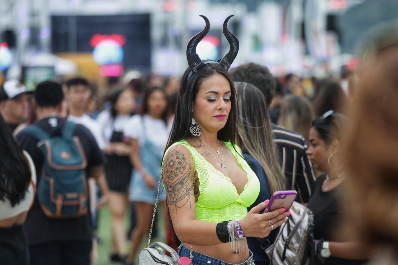 Neon é tendência no Rock In Rio 2019 - LUCIOLA VILELLA/ UOL