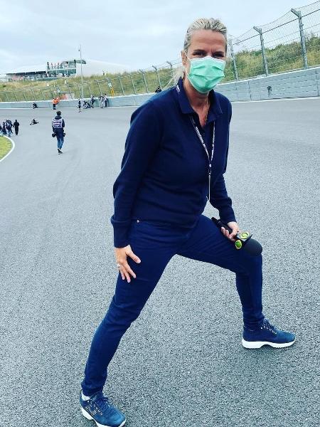 Mariana Becker mostrando a última curva da pista de Zandvoort. "Tem uma inclinação de 19 graus", explicou a jornalista - Reprodução/Instagram