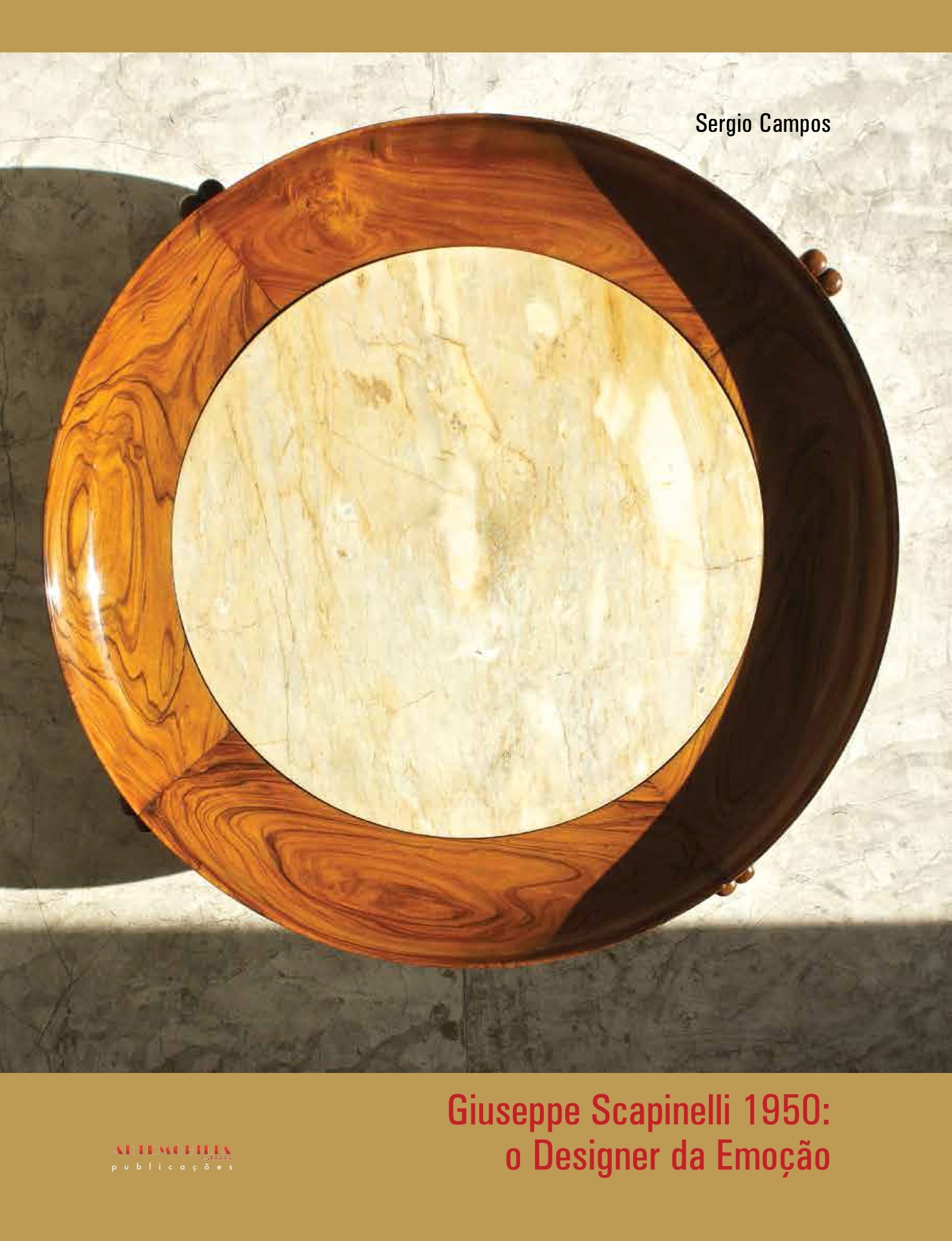 Até dia 24 de outubro de 2015 fica em cartaz a exposição "Giuseppe Scapinelli 1950: o designer da emoção", na Artemobilia Galeria. São cerca de 30 peças desenhadas pelo arquiteto ítalo-brasileiro, que trabalhava com madeiras nobres e usava formas que se tornaram ícones da década de 50, como o pé-palito. Além da exposição, o colecionador Sergio Campos lança o livro homônimo à mostra. A galeria fica na rua Cardeal Arcoverde, 470, em São Paulo e a visitação segue das 10 às 18h, com entrada gratuita - Divulgação