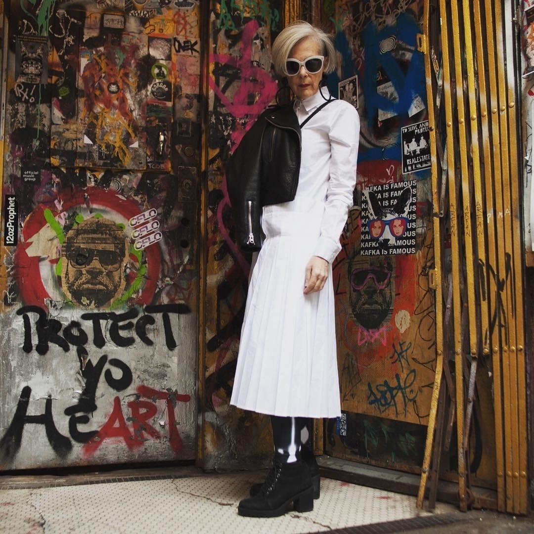 Lyn Slater, 63 anos, a figura anônima por trás do perfil Accidental Icon - Reprodução/Instagram/iconaccidental