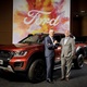 Lyle Watters e Rogélio Goldfarb, da Ford, ao lado da Ranger Storm - Divulgação