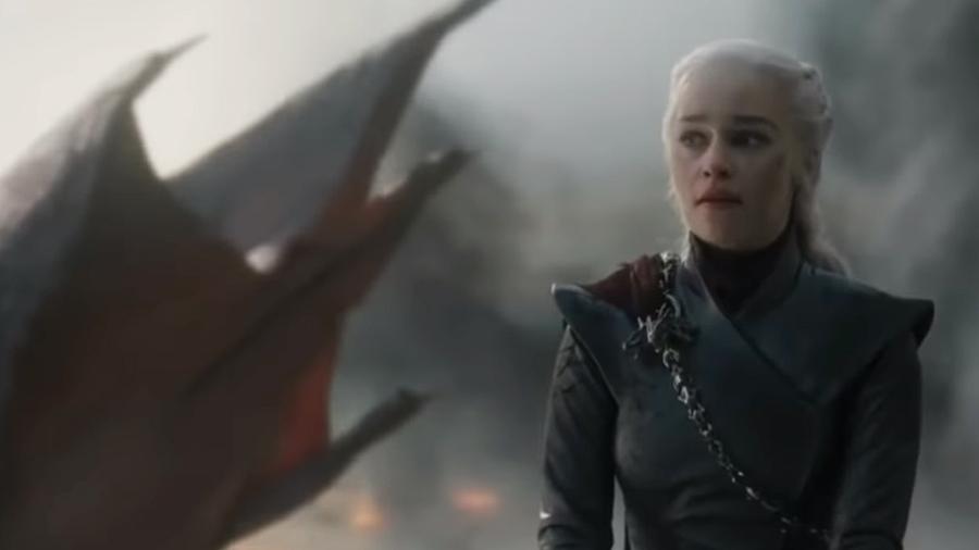 Daenerys Targaryen (Emilia Clarke)  em cena de "Game of Thrones" - Reprodução