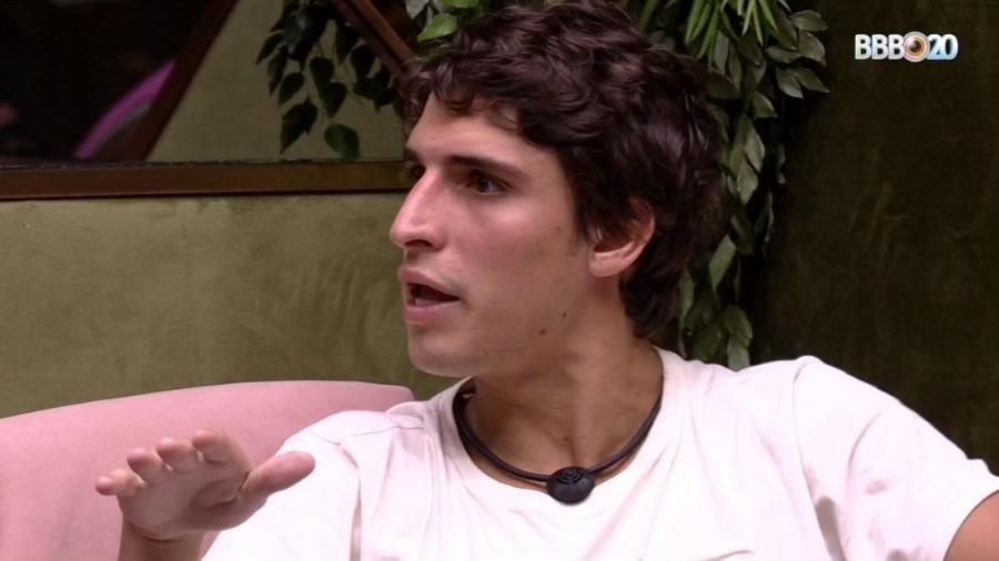 Felipe conversa com Marcela e Rafa - Reprodução/Globoplay