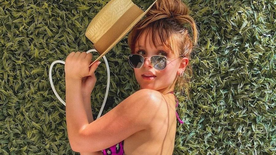 Larissa Manoela posa de biquíni e ganha elogios de Maisa, Luísa Sonza e Iza - reprodução/Instagram