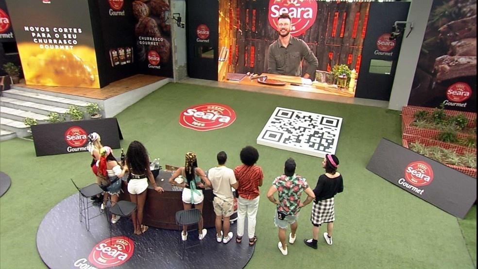 BBB 21: Rodrigo Hilberto participa de churrasco com os brothers - Reprodução/Globoplay