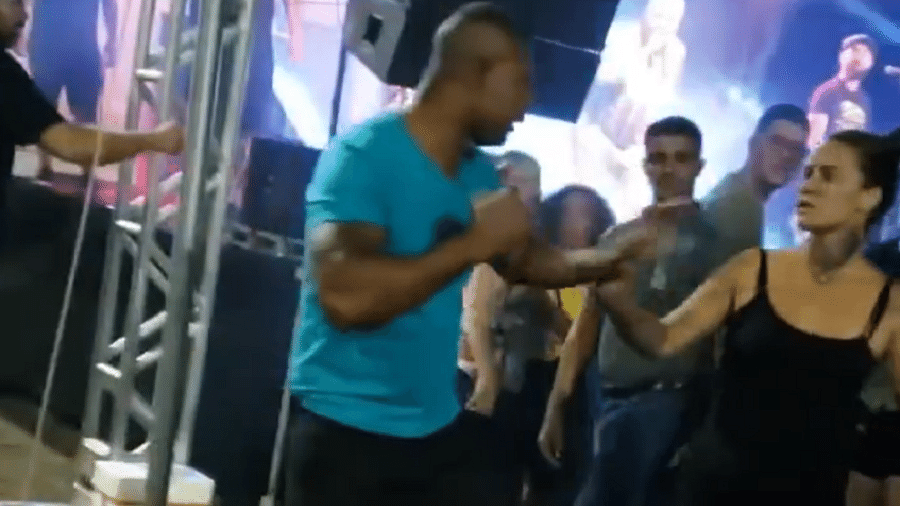 Mulher leva soco de homem durante show de banda punk no interior de SP - Divulgação