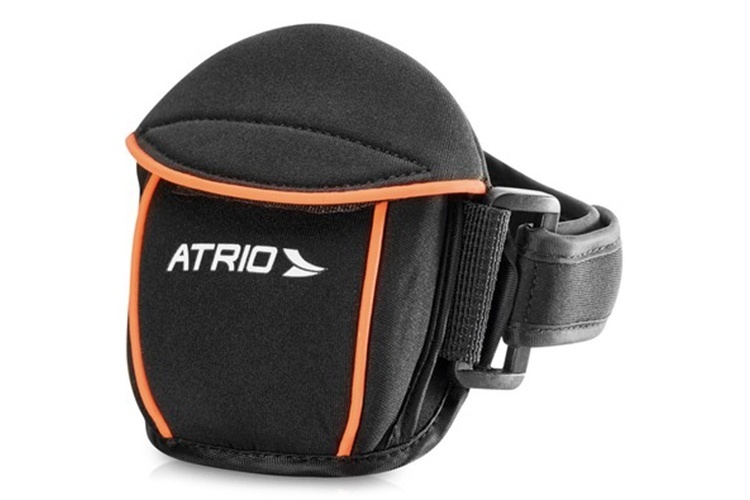 Braçadeira com alça regulável, da Atrio à venda na Kabum. Preço: R$ 45,90. Informações: www.kabum.com.br | Preço e disponibilidade pesquisados em outubro de 2015 e sujeitos a alterações - Divulgação