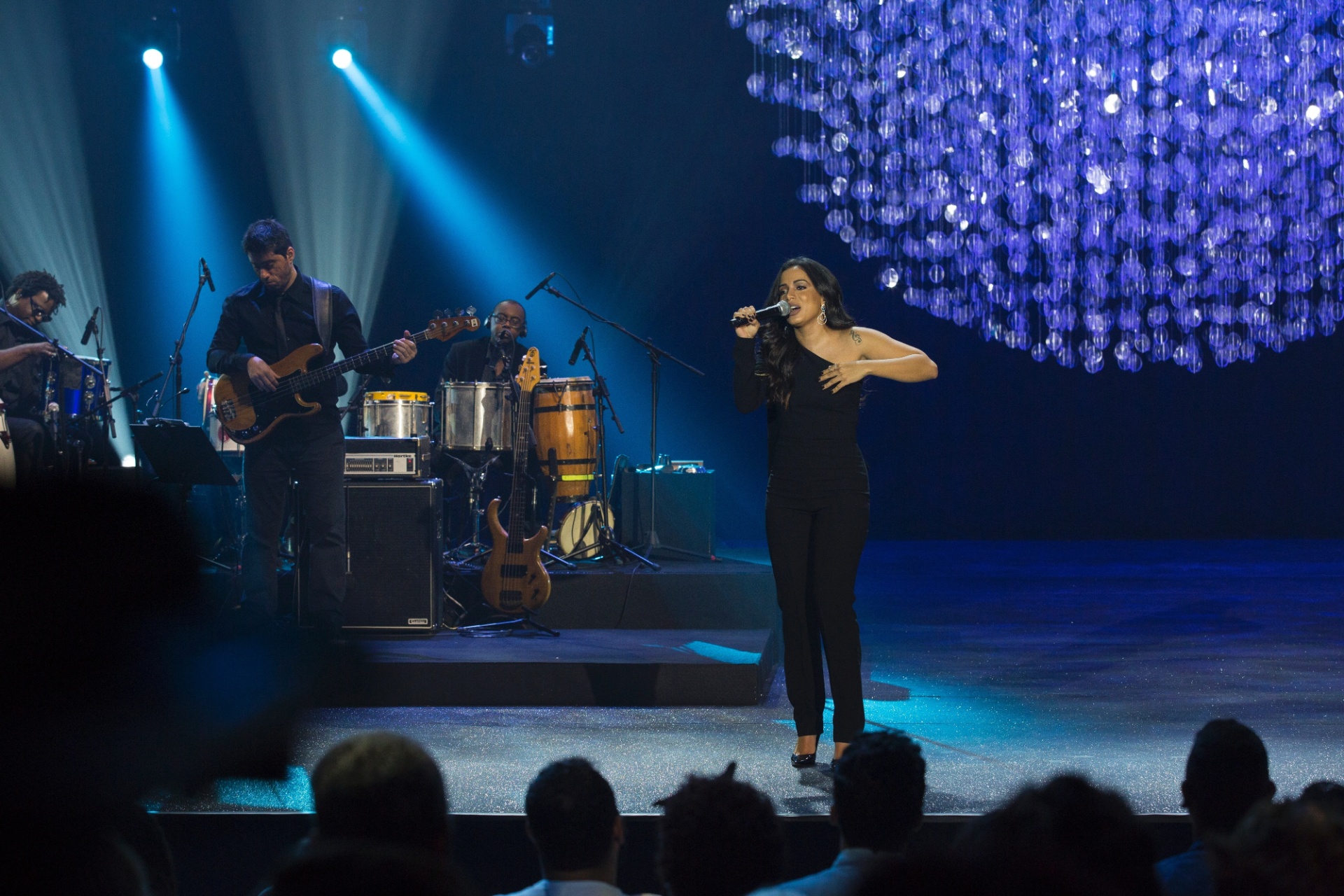 Anitta canta no "Globo de Ouro Palco VIVA Samba" - Marcelo Tabach/Divulgação