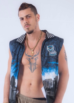 Sacha Bali como o presidiário Playboy - Divulgação - Divulgação