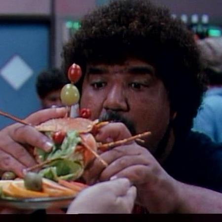 Responsável por fazer Xuxa cantar, Sullivan fez uma ponta no filme "Lua de Cristal" (1990), baseado em sua canção - Divulgação - Divulgação