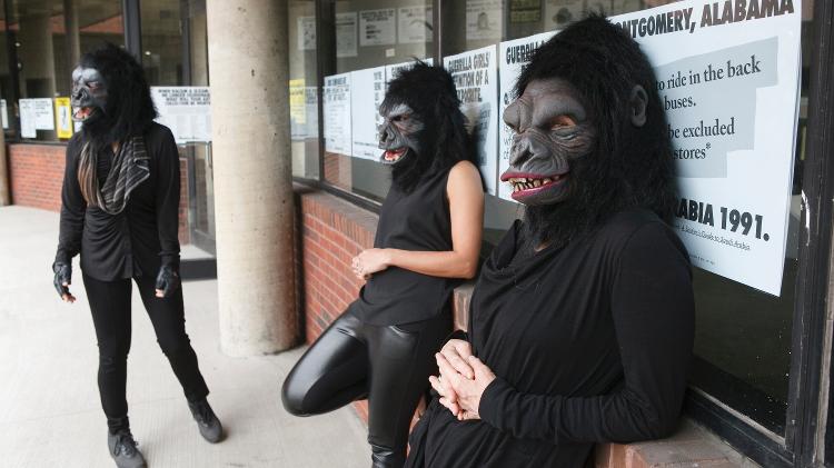 Guerrilla Girls no Abrons Art Center, em Nova York, 2015 - Guerrilla Girls - Guerrilla Girls
