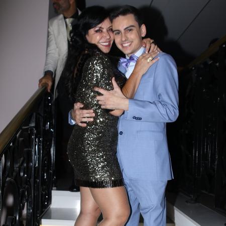 Dudu Camargo e Flor se divertem na festa de 50 anos de Mara Maravilha - Thiago Duran/AgNews - Thiago Duran/AgNews