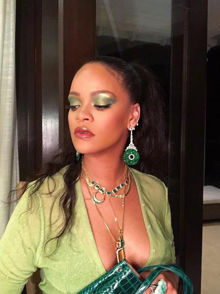 Marca de maquiagens de Rihanna anunciou que chegará ao Brasil na próxima semana - Reprodução / Instagram