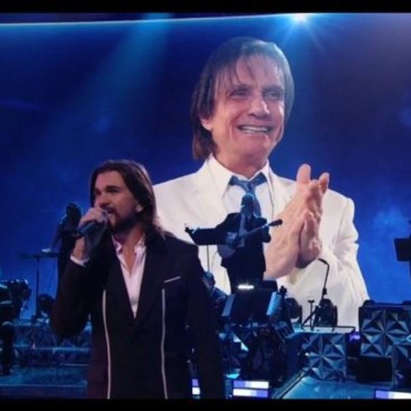 Homenagem de Juanes a Roberto Carlos no Grammy Latino 2020