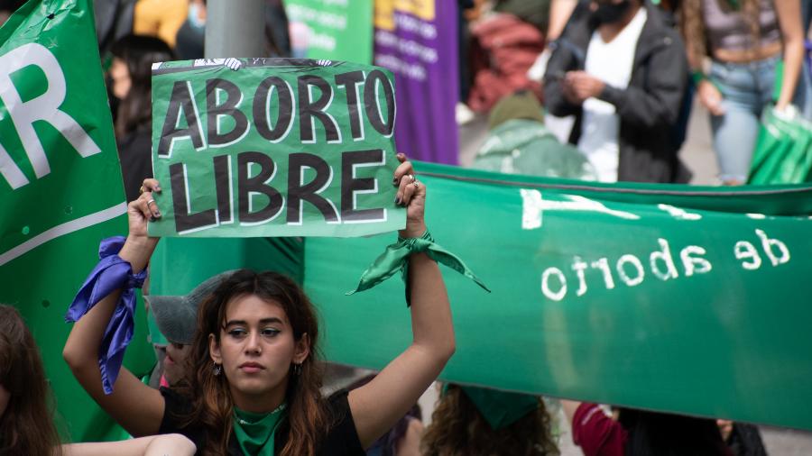 Mulheres fazem manifestação na Colômbia em favor da legalização do aborto
