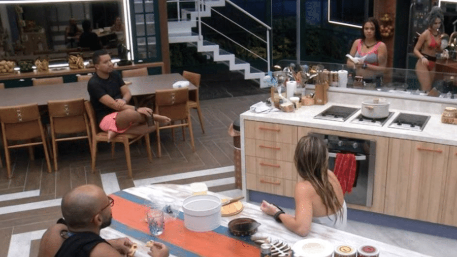 BBB 23: Depois de discutir com outros participantes, brother descobre quem deixou a sujeira espalhada pela casa - Reprodução/ GloboPlay