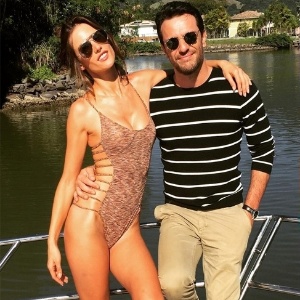 Alessandra Ambrósio e Rodrigo Lombardi em cena de "Verdades Secretas" - Reprodução /Instagram /alessandraambrosio