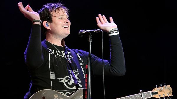 A banda Blink-182 anunciou hoje o cancelamento do show no Lollapalooza