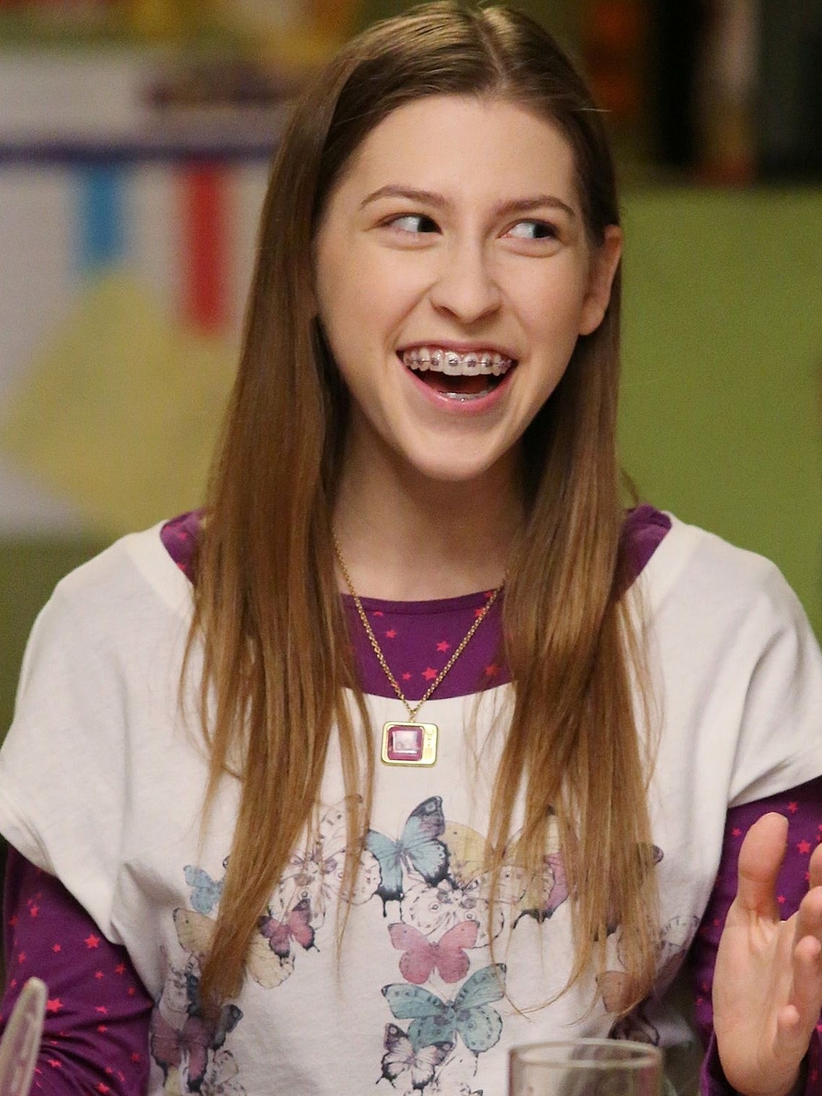 Sue Heck Eden Sher