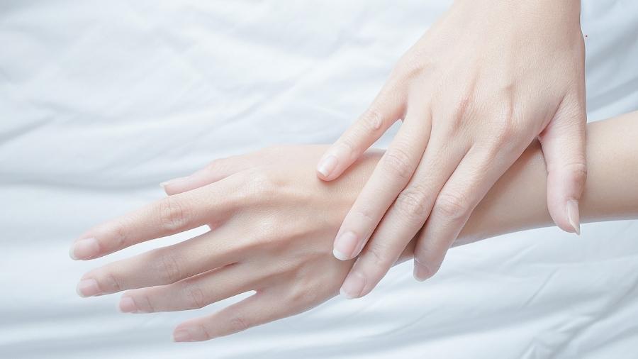 Se a dormência na mão for frequente, não ignore o sintoma e procure um médico - iStock