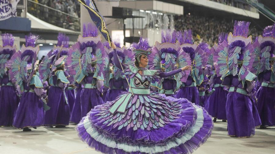Águia de Ouro, campeã do Carnaval 2020, desfila no Anhembi, em São Paulo - Ricardo Matsukawa/UOL