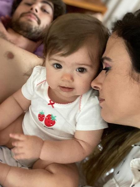 Tatá Werneck publicou foto com a filha, Clara Maria, e se derreteu - Reprodução/Instagram