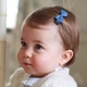 1.mai.2016 - Em comemoração ao primeiro aniversário da princesa Charlotte, Kate e William divulgaram novas fotos de sua filha mais nova, que nasceu em 2 de maio de 2015 - Reprodução/Twitter/Kensington Palace