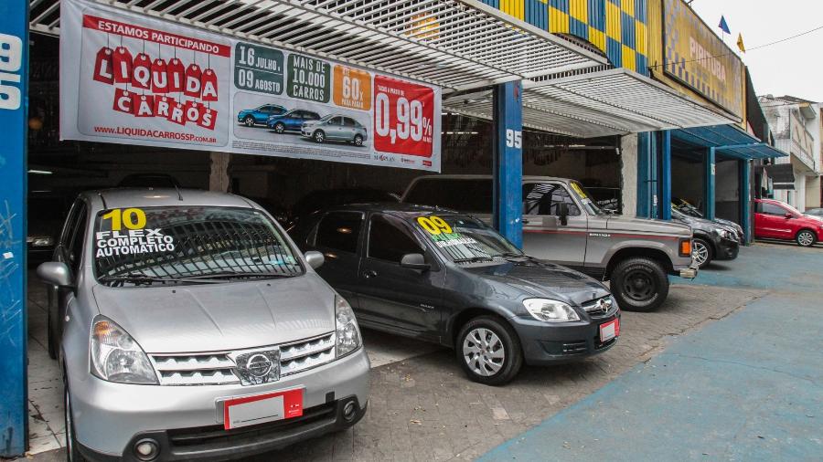 Loja de carros usados na zona norte de São Paulo (SP) - Fábio Mendes/Folhaporess