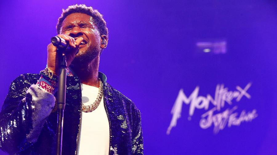 Usher se apresenta no festival de Montreux - REUTERS/Pierre Albouy 