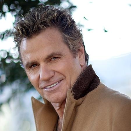 Martin Kove - Divulgalção - Divulgalção