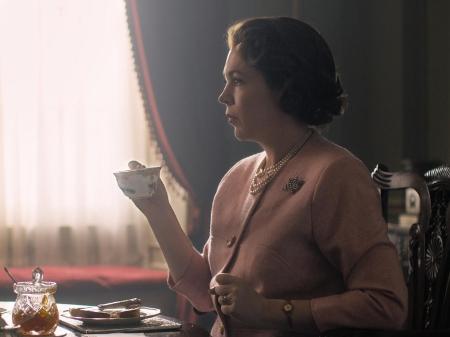 Olivia Colman como rainha Elizabeth 2ª - Divulgação